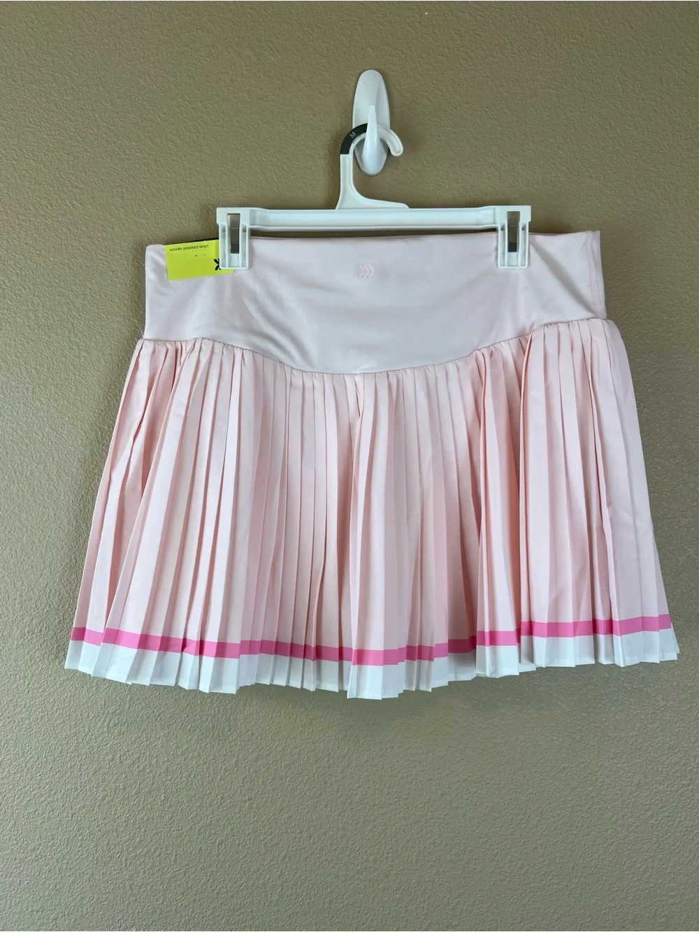 Pink pleated tennis golf pickleball skort - Picture 3 of 9